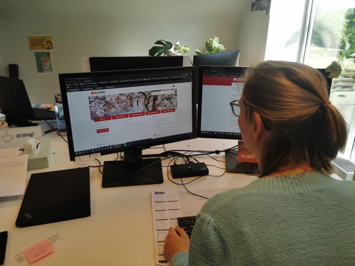 we werken aan de website