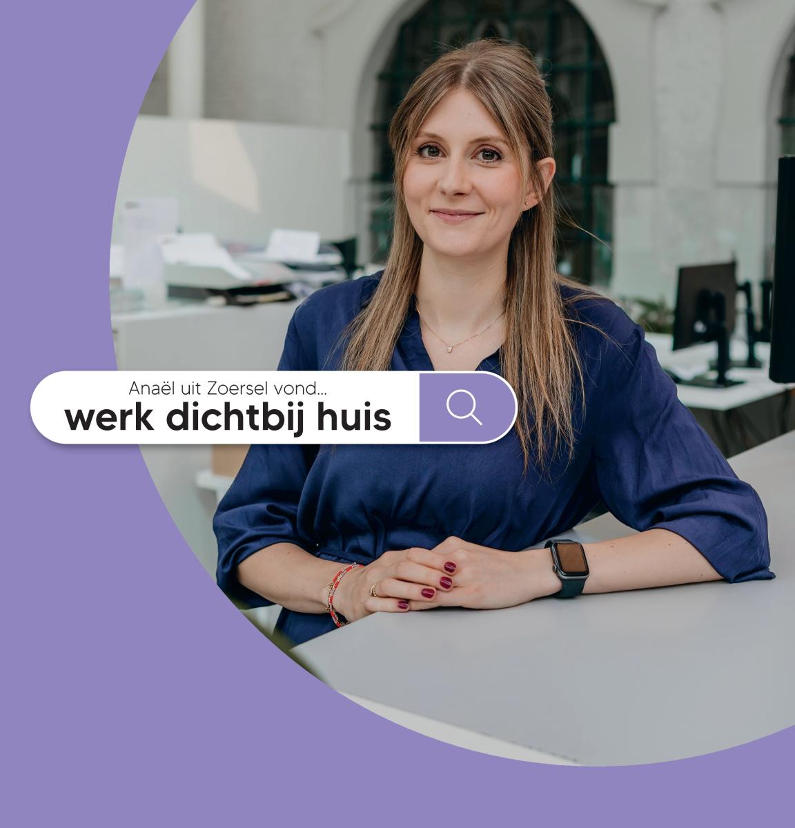 een foto van een jonge vrouw achter een onthaalbalie