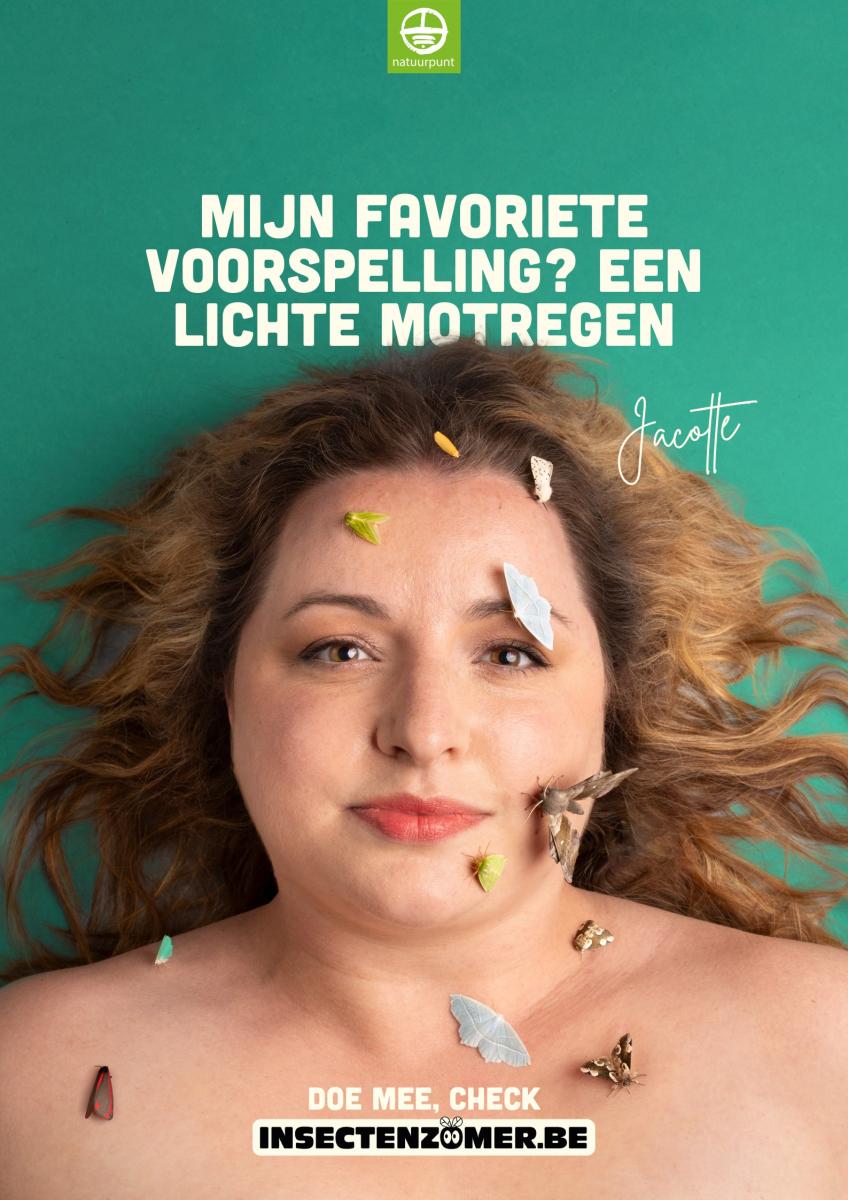 Lieve Blancquaert met motten op gezicht 