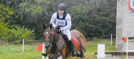 Robbe Verelst in actie op de jumping in Zweden.