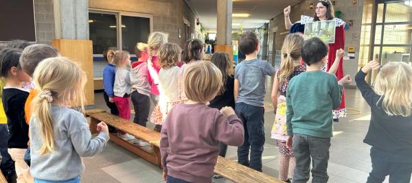 onze kleuters gingen naar Viesvuilland