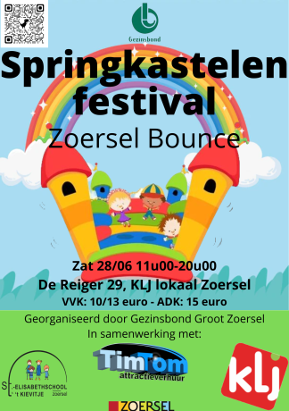 springkasteel met springende kinderen