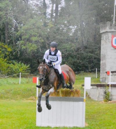 Robbe Verelst in actie op de jumping in Zweden.