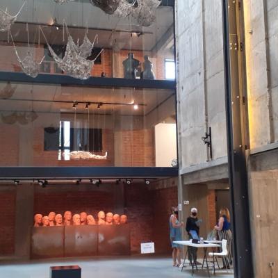 Centrale Hal van het Art Center Hugo Voeten 