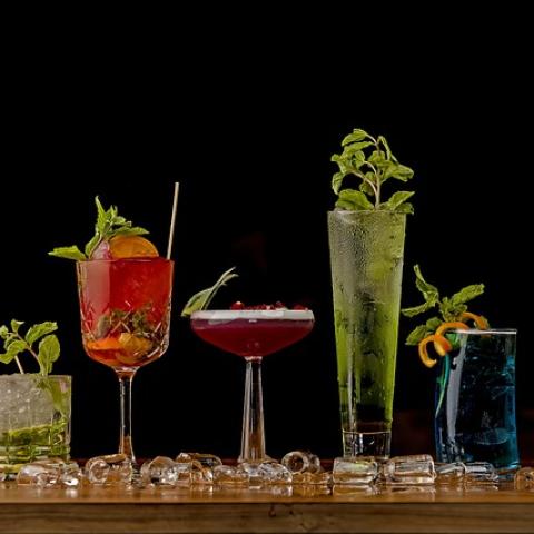 Cocktails - Mocktails