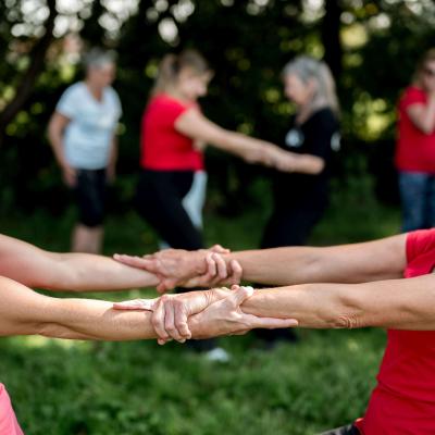 Dans-Conditie-Relaxatie-Pilates-Lindy hop: Instap- en kennismakingslessen van kleuter tot senior.